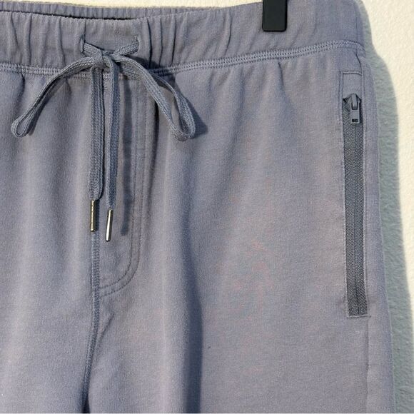 Eddie Bauer Heather Gray Knit Sleep Shorts Men’s M. Zipper Pockets. - Picture 3 of 9